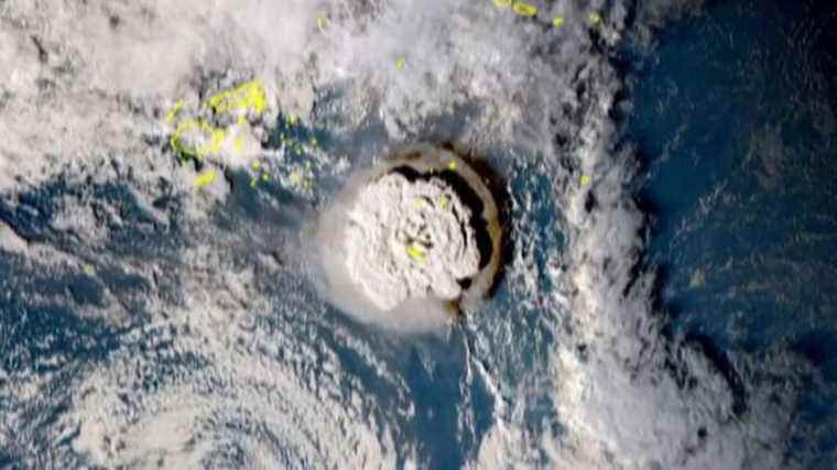 Eruption and tsunami in the Pacific: major damage in Tonga