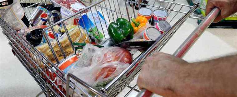 Five tips to reduce your grocery bill