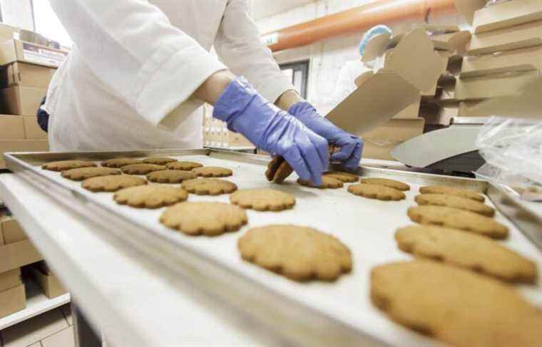 Food: Food manufacturers reduce capacity to adjust to problems