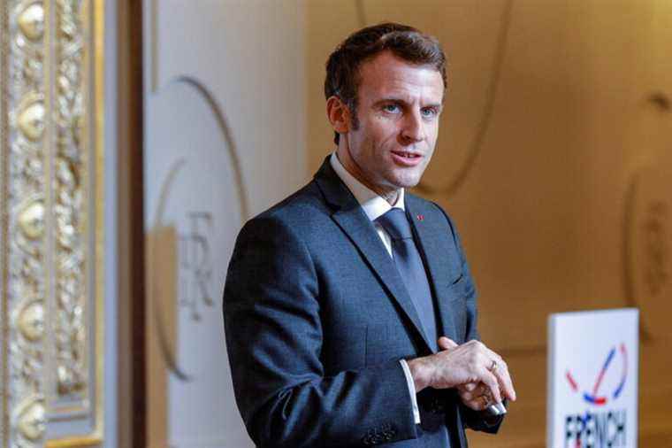 French Presidential |  Emmanuel Macron leads in the polls