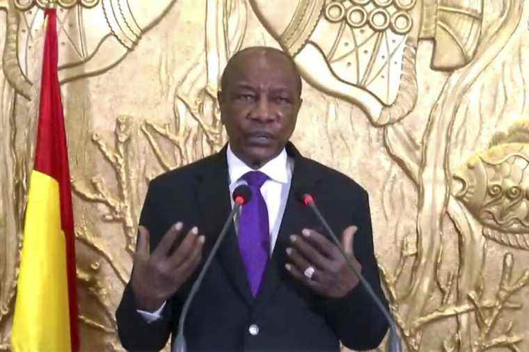 Guinea |  Former President Condé allowed to leave the country for medical examinations