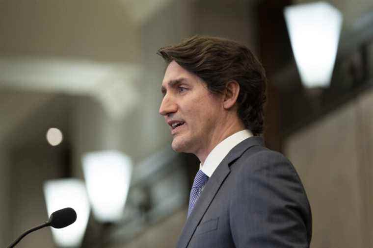 Tensions in Ukraine |  Canada moves its troops and withdraws staff from its embassy