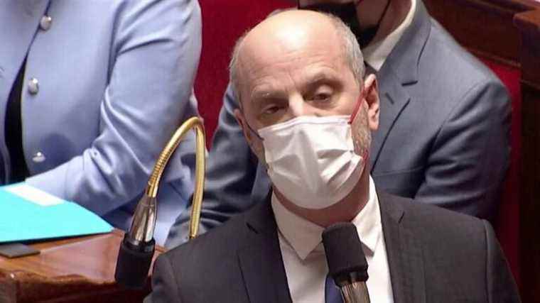 Jean-Michel Blanquer regrets the symbolism of his vacation