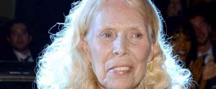 Joni Mitchell follows Neil Young and withdraws from Spotify