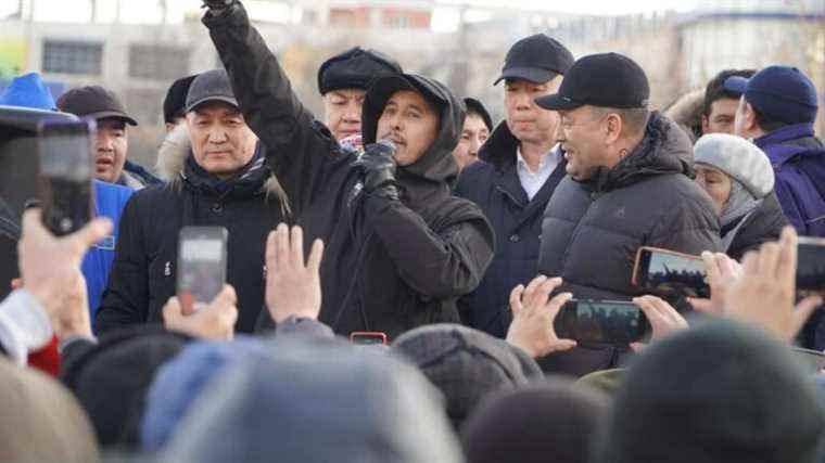 Kazakhstan, a big economic stake behind political unrest