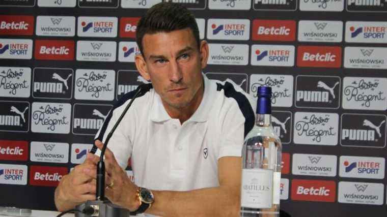 Laurent Koscielny wants to stay at the Girondins de Bordeaux contrary to Gérard Lopez’s wishes