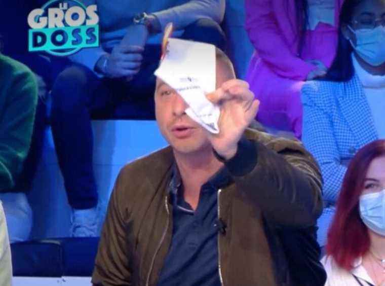 Live in “TPMP”, Oliv Oliv burns his health pass and Twitter explodes!