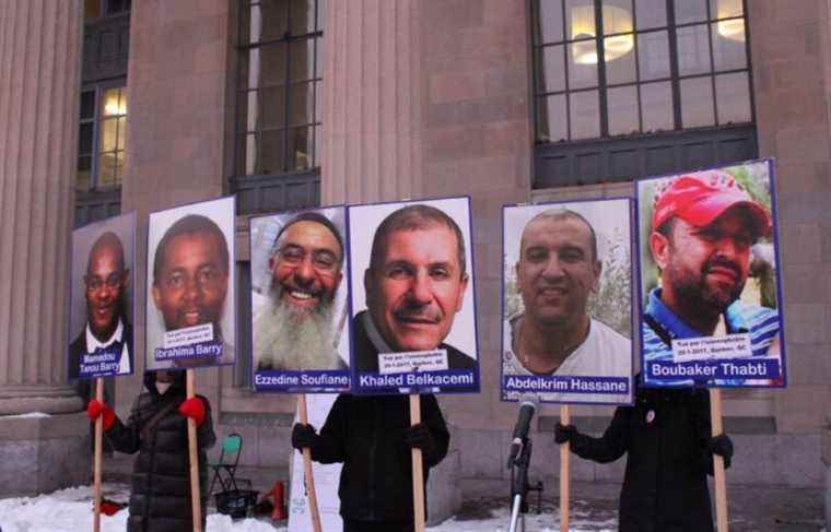 Montreal pays tribute to the victims of the attack at the Quebec City mosque