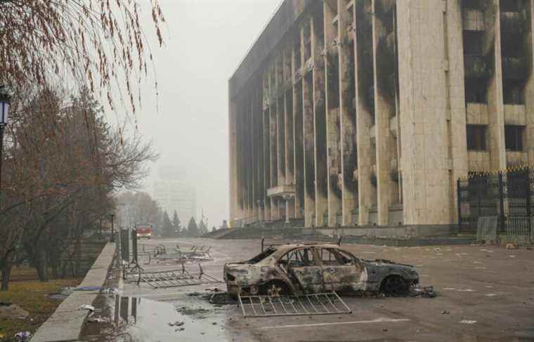 More than 160 dead and nearly 6,000 arrests in riots in Kazakhstan