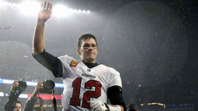 NFL announces legend Tom Brady to retire