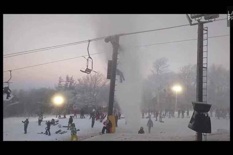 North Carolina |  Broken water pipe injures several skiers