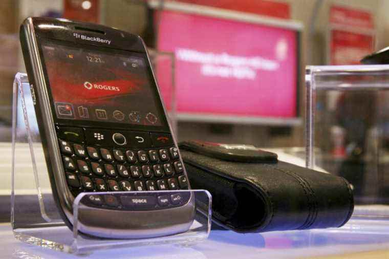 Old BlackBerrys will stop working on Tuesday