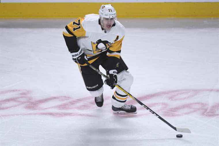 Pittsburgh Penguins |  Evgeni Malkin could start his season on Tuesday