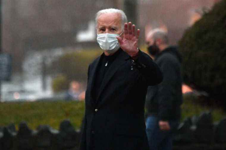 Possible invasion |  Biden speaks to Ukrainian president after warning Putin