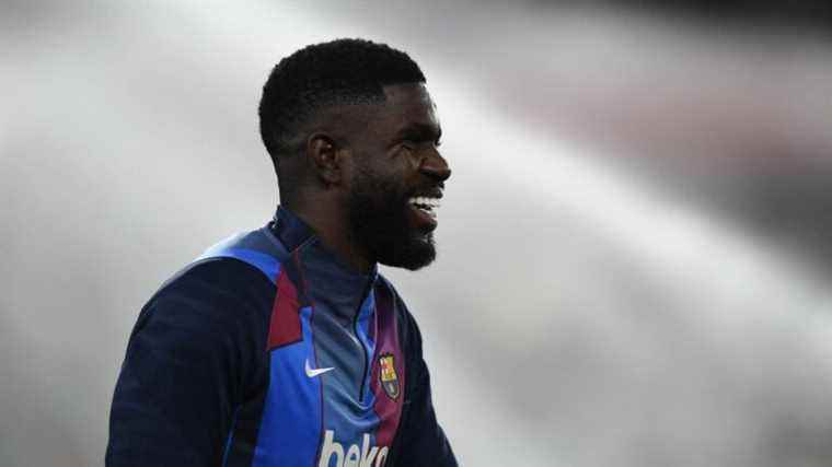 Samuel Umtiti extended by Barça until 2026 with a salary cut