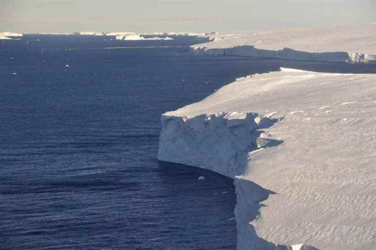 Scientists on the “Apocalypse Glacier”