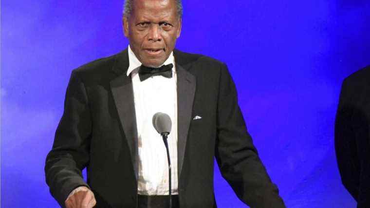 Sidney Poitier, the first black comedian to win the Oscar for best actor, has died at the age of 94