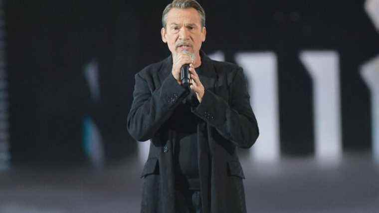 Singer Florent Pagny announces that he has cancer and cancels his tour