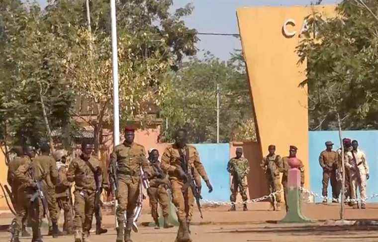 Soldiers announce that they have taken power in Burkina Faso