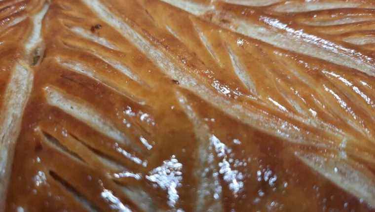 The best frangipane galette in the Landes is in Pouillon, at Maison Defesche