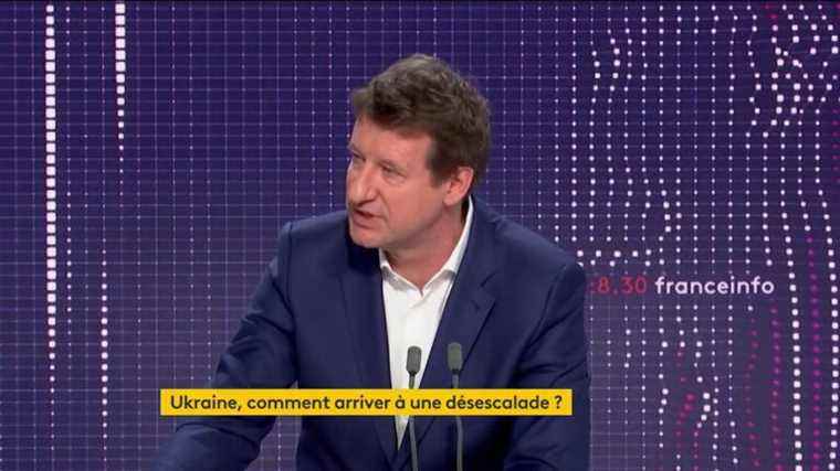 “The gesture that the President of the Republic must make is to go to Kiev,” says Yannick Jadot