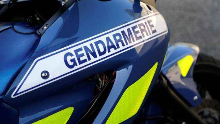 a teenage girl hit by a biker from the Banque de France convoy