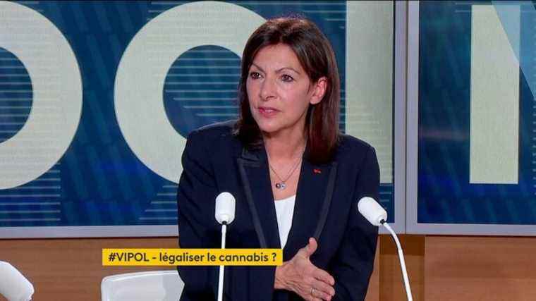 for Anne Hidalgo, “Yannick Jadot takes a very heavy responsibility” by refusing to hold a primary on the left