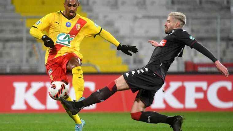 last minutes and last chances of equalization for the Sang et Noir… Follow this shock in the round of 16 of the Coupe de France