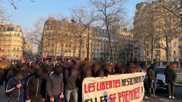 neo-Nazi parade on the sidelines of the anti-vaccination pass demonstration