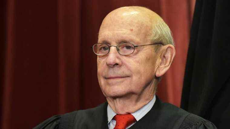 progressive Supreme Court Justice Stephen Breyer to step down