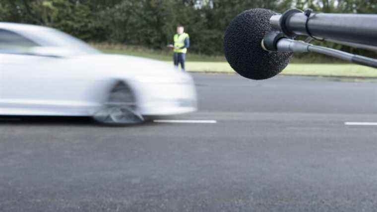 sound radars against road incivilities