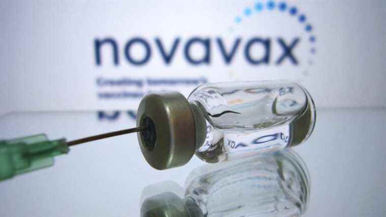 the first injections of Novavax in France could begin “at the beginning of February”