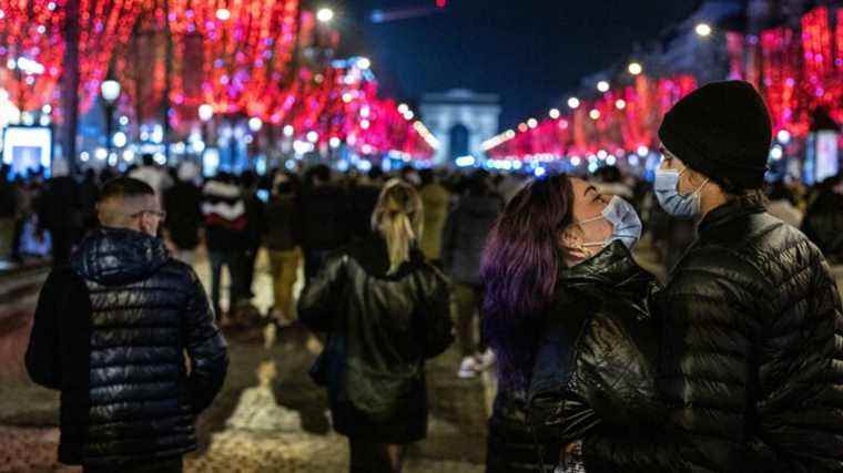 three things to know about wearing a hanging mask in Paris