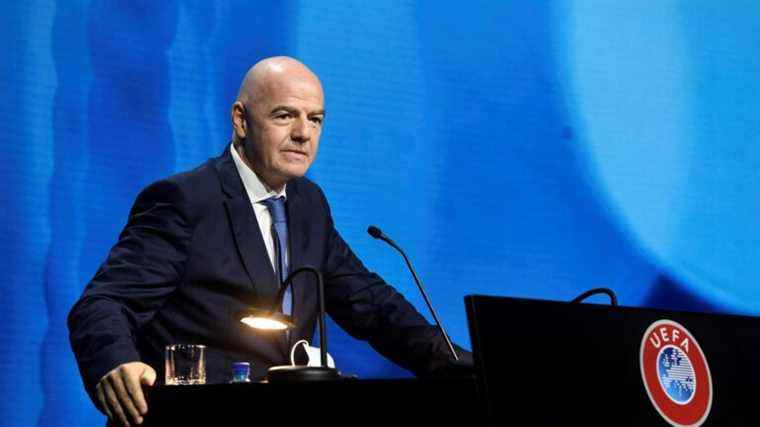 what we know about the FIFA president’s discreet move to Qatar