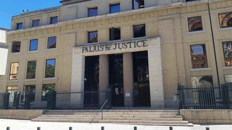 14 months in prison for a motorist arrested three times in less than a year without a license or insurance in Nîmes