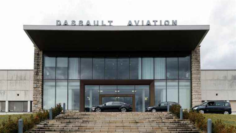 17th blockage in 3 months by Dassault Aviation workers for a wage increase