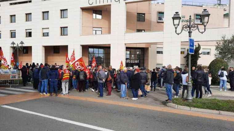 250 people mobilized in front of the Bonnefon clinic in Alès