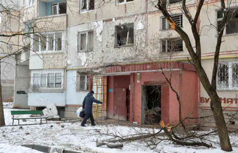 After a ‘hard’ night, Ukraine says it controls Kharkiv