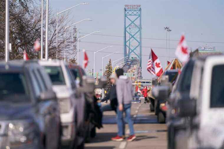 Ambassador Bridge |  Three Trudeau government ministers condemn blocking