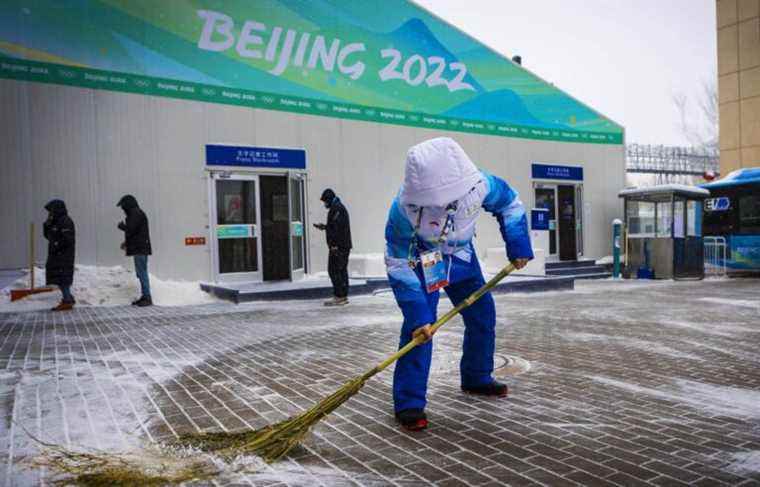 Beijing Notebook: White Games