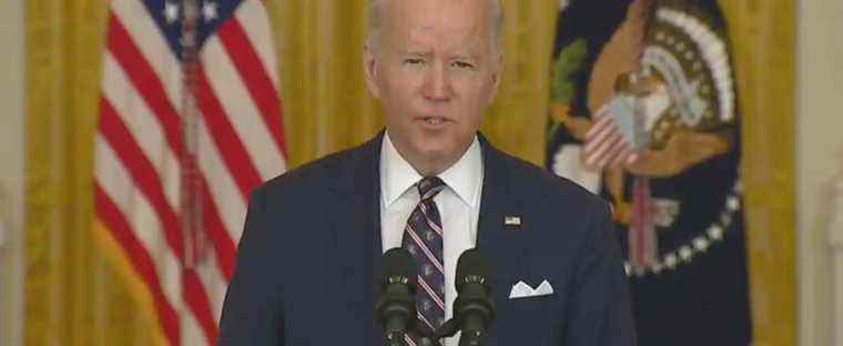 Biden announces economic sanctions against Russia