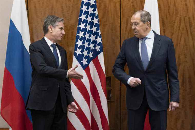 Blinken will meet Lavrov if Russia does not invade Ukraine