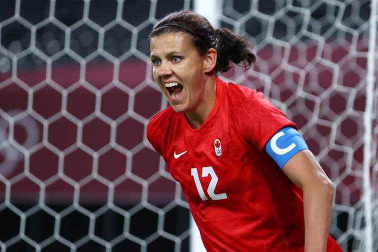 CONCACAF |  Davies and Sinclair among five Canadians vying for honors