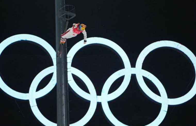 Canada ranks 3rd in mixed team jump