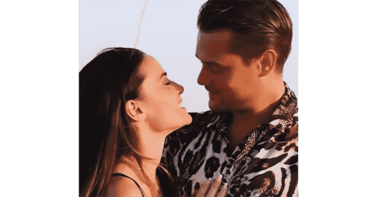 Capucine Anav engaged to Victor: behind-the-scenes video of the incredible marriage proposal