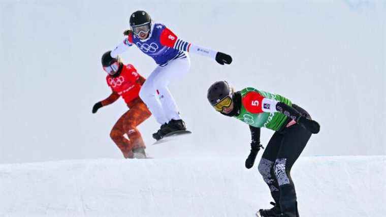 Chloé Trespeuch wins silver in snowboardcross, 6th medal for France