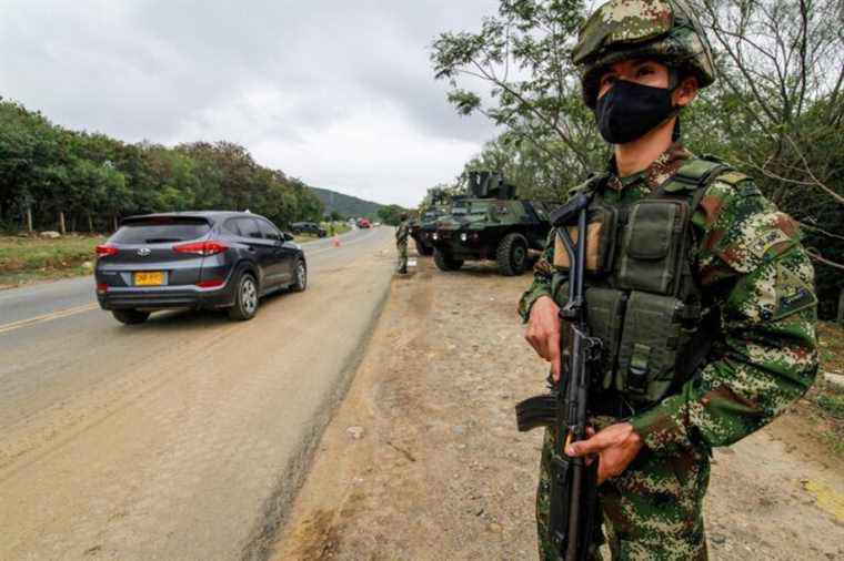 Colombia |  Attack on military base kills two