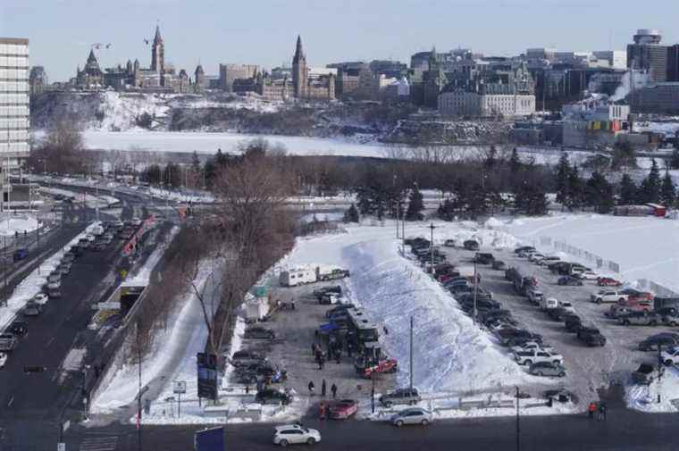 Demonstrators in Gatineau |  A parking lot “taken hostage”