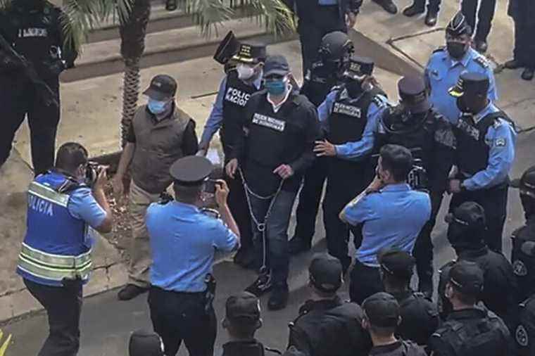 Drug trafficking in Honduras |  Ex-president Hernandez, claimed by the United States, arrested at his home