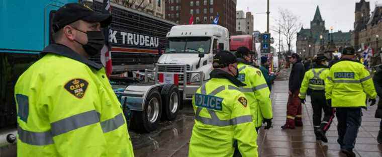 [EN IMAGES] The barricaded parliament: towards an imminent intervention by the Ottawa police